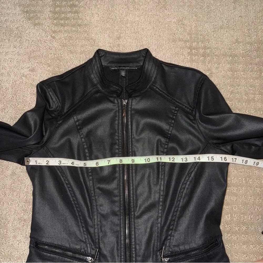 White House Black Market WHBM Black Coated Denim Moto Jacket Size 0